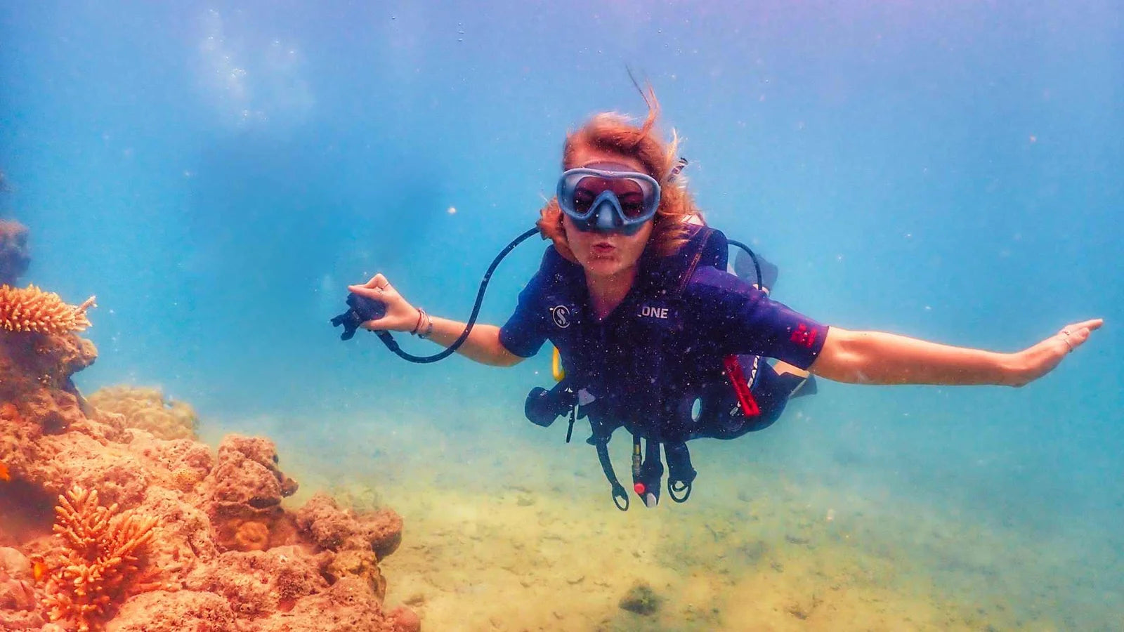 Boat Try Dive by Continental