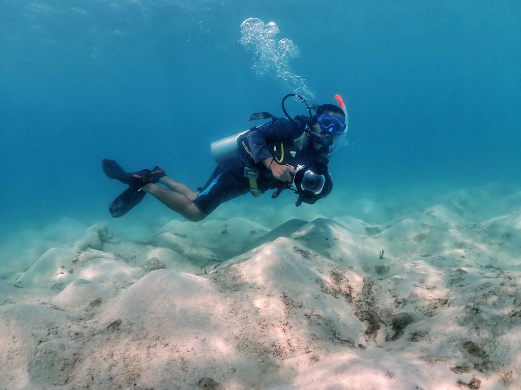 Boat Try Dive by Continental