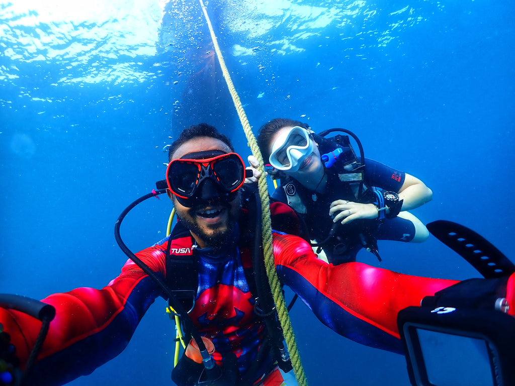 Boat Try Dive by Continental