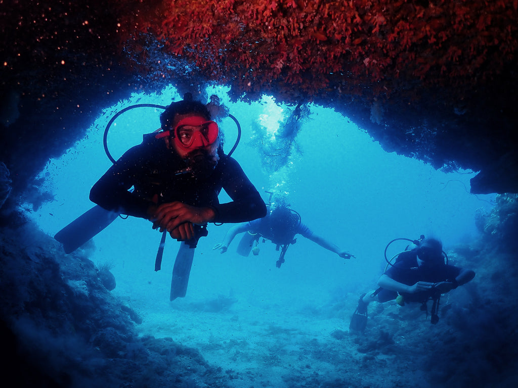 Boat Try Dive by Continental